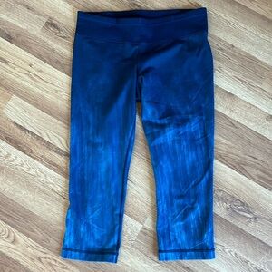 Under armour capri leggings M